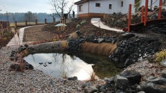 okrasné jezero